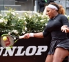 Het dubbeltornooi in Eastbourne is voor Serena Williams al sneller gedaan door blessure bij Ons Jabeur