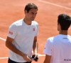 Roger Federer pakt in voorbereiding op Roland Garros uit met fenomenale balcontrole