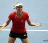 Hoe Elise Mertens thuis moet blijven en haar dubbelmaatje wel nog gewoon kan trainen