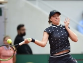 Roland Garros-winnares van 2020 verliest al in tweede ronde en huilt na uitschakeling 6 minuten lang op haar bankje