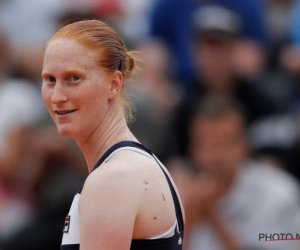 Van Uytvanck is terug van weggeweest en knokt zich naar tweede ronde op Roland Garros