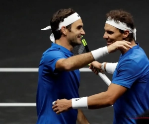 Het gaat wel degelijk gebeuren: Roger Federer dubbelt in laatste match uit carrière aan zijde van Rafael Nadal