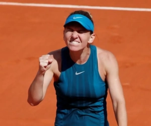 Nummer één van de wereld Halep laat geen spaander heel van Spaanse opponente en staat in de finale