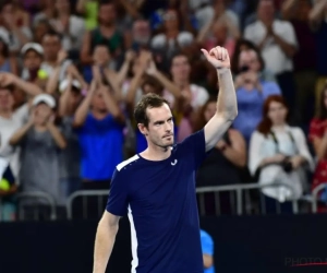 Andy Murray kan geen derde keer stunten, Djokovic kan zich wel plaatsen voor achtste finale Australian Open