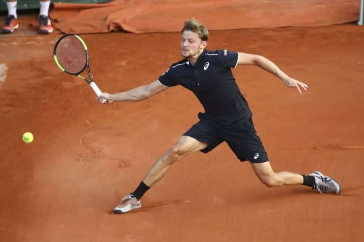 Goffin op de rand van de uitschakeling, maar na vijfsetter (en 4 aces op rij!) toch naar tweede ronde 