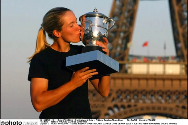 Het einde van de onvoorspelbaarheid? Voor het eerst sinds Henin winnares zonder setverlies op Roland Garros