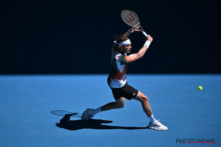 AO: Tsitsipas en Medvedev klaren de klus (al beseft die eerste dat amper), nummer 2 bij de dames heeft 3 sets nodig