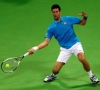 Djokovic verspeelt drie eerdere matchpunten, maar wint dan toch eerste topduel van 2017