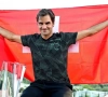 Federer doet in promofilmpje fans raden met welke ster uit Hollywood hij belt