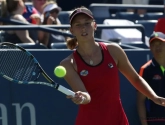 Elise Mertens schaart zich na felbevochten driesetter bij de laatste acht in Istanbul