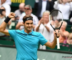 Alsof hij nooit is weggeweest: Federer staat er meteen in eerste gravelmatch in bijna drie jaar