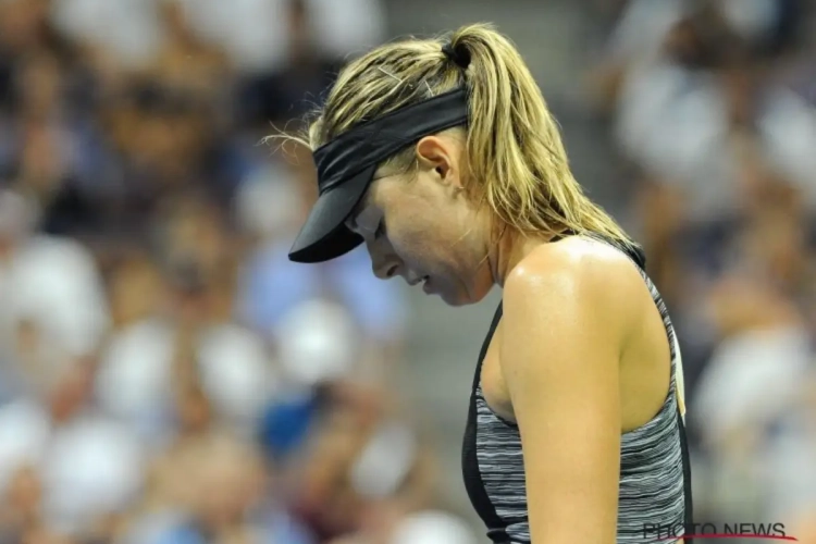 Maria Sharapova kan geen vuist maken in absolute topaffiche in Mallorca