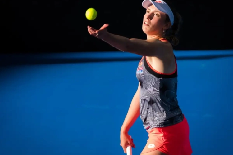 Elise Mertens richt haar blik op volgende tegenstandster: "Nog wat videootjes bekijken"