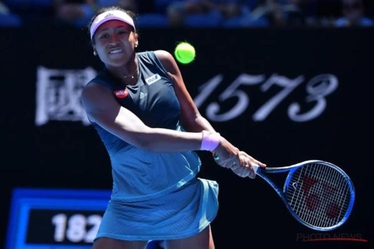 Naomi Osaka begint goed aan de Australian Open en wint in twee sets van jonge Tsjechische