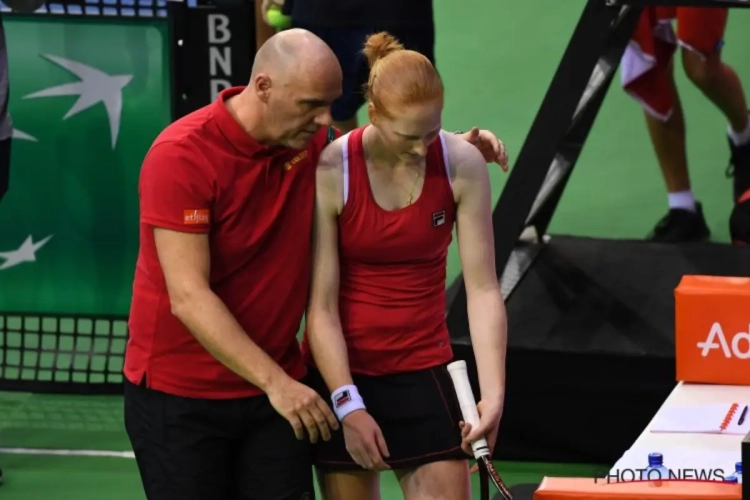 Alison Van Uytvanck zag cruciaal moment in haar Fed Cup-partij: "Jammer van dat ene spel"